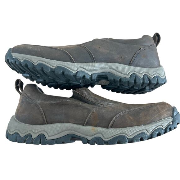 Duluth Trading Men's Wild Boar Leather Slip Resistant Moc Shoe - Picture 3 of 4